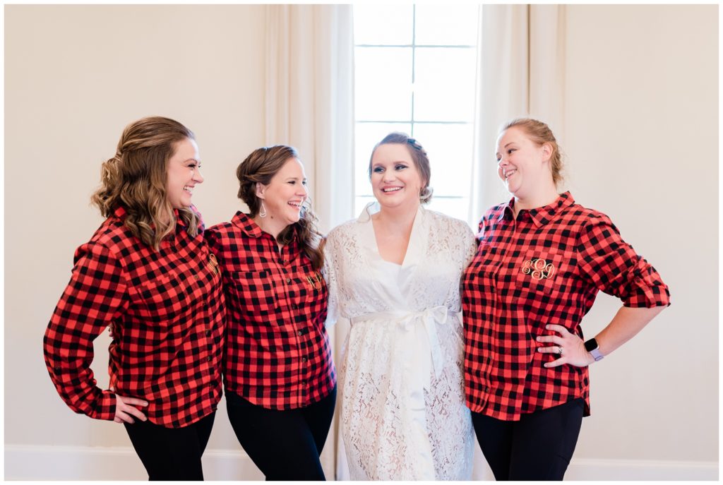 Bride Bridesmaids Getting Ready | The Arbor in Tyler TX by East Texas wedding photographer Karina Danielle