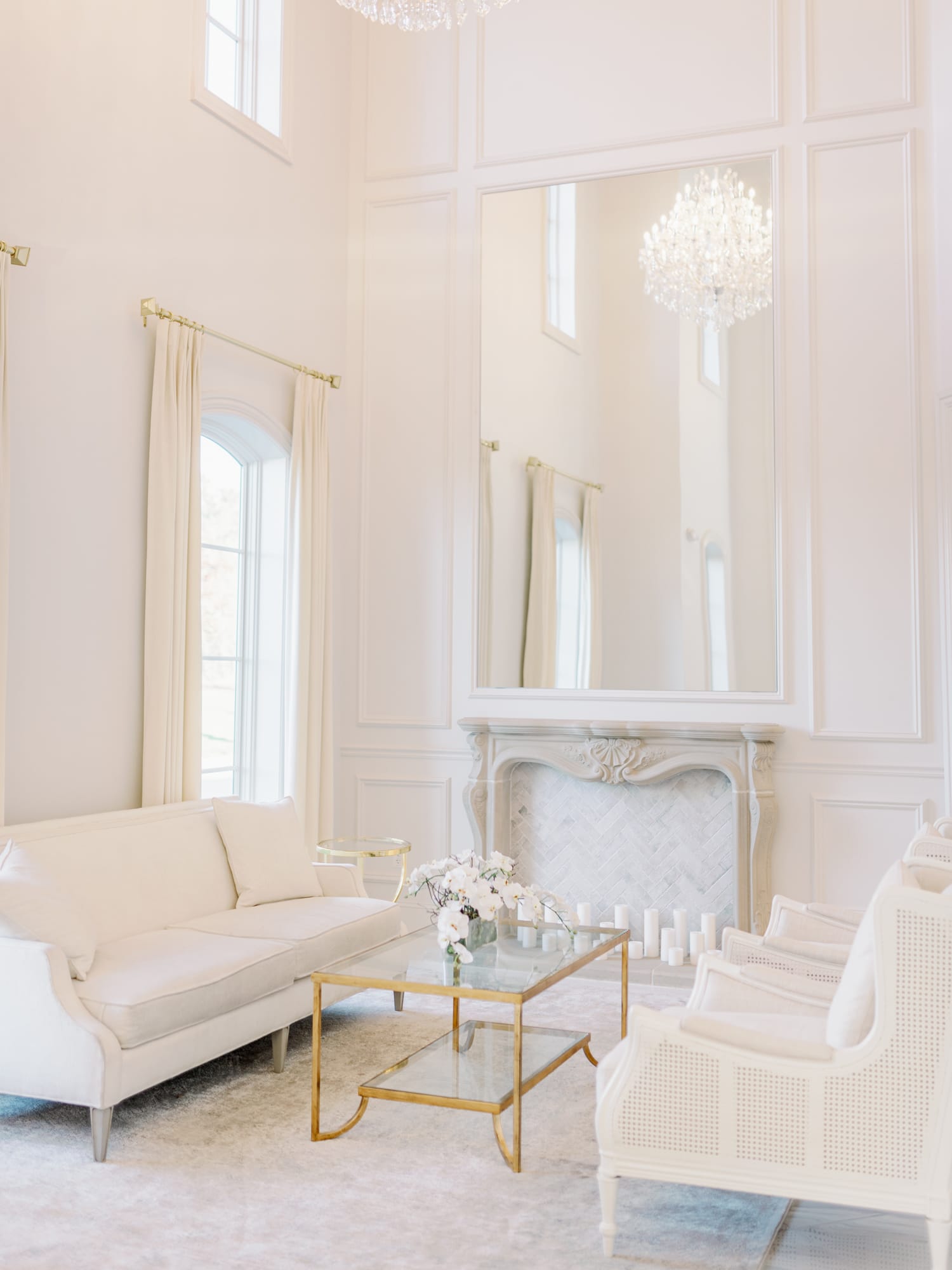 The Hillside Estate Photos & Venue Guide
